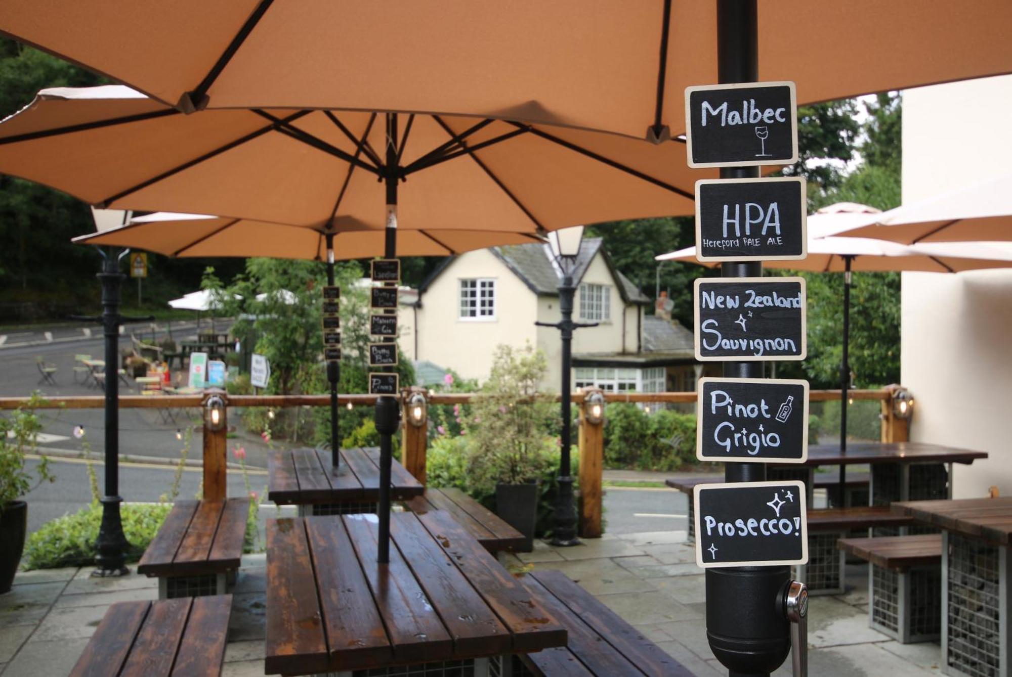 The Malvern Hills Hotel Great Malvern Exterior foto