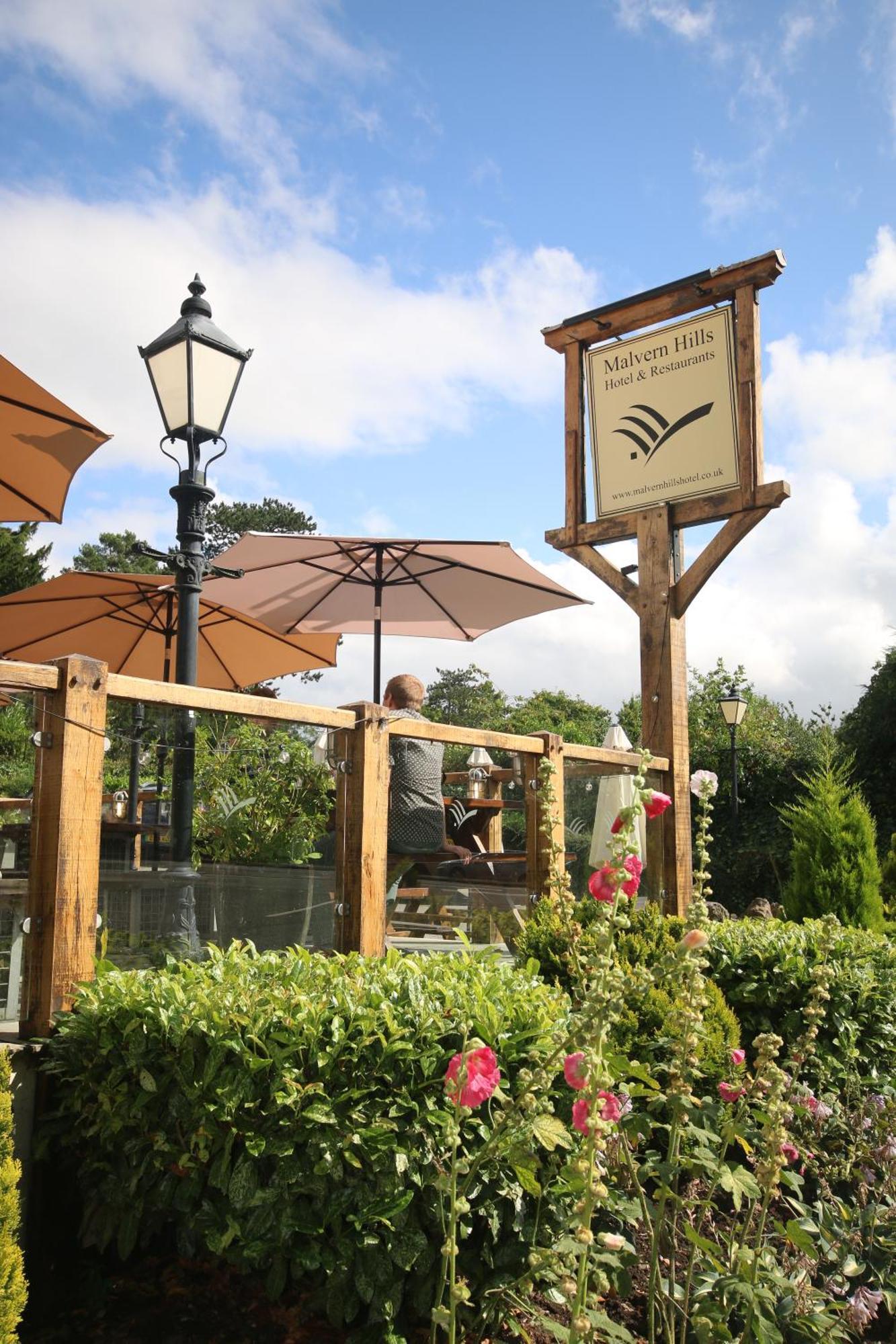 The Malvern Hills Hotel Great Malvern Exterior foto